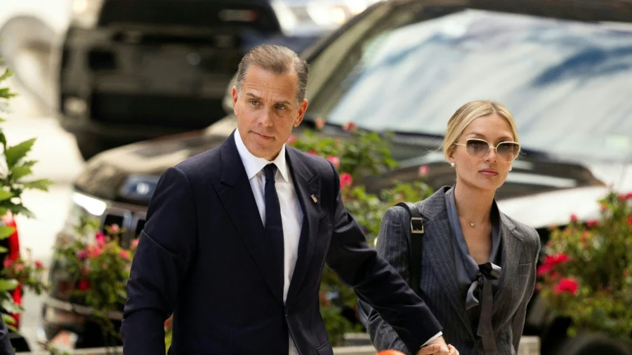 Biden Issues Message of Support for Son as Jury Selection Begins in Gun Trial