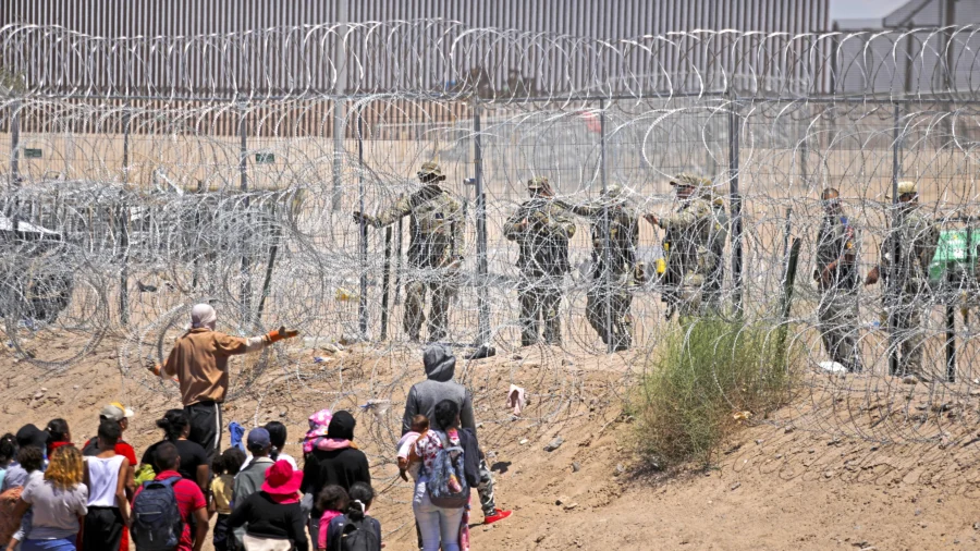 New Mexico President Expected to Expand Crackdown on Illegal Immigrants on Southwest Border: Former Immigration Judge