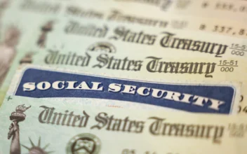 Lawmakers Want Action on Social Security