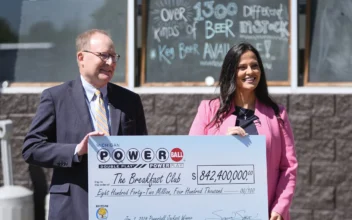 Michigan Couple, Attorney Announced as Winners of $842.4 Million Powerball Jackpot