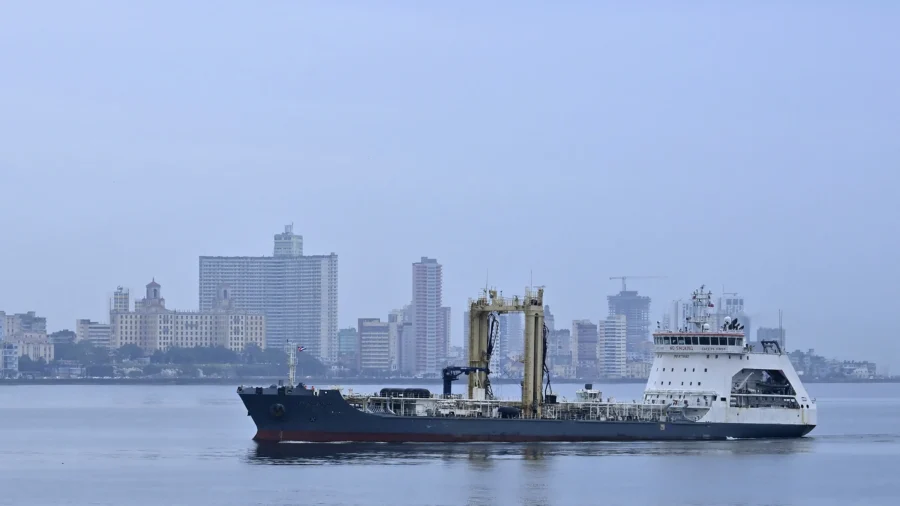 Russia Expects India to Keep Buying Oil Despite Tariffs