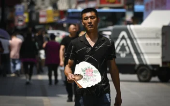 Northern China Hit by Record Heat, Drought