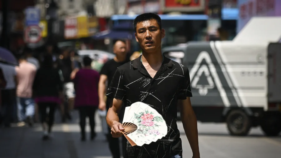 Northern China Hit by Record Heat, Drought