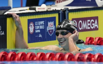 Katie Ledecky Off to Strong Start at US Olympic Swimming Trials, Leads Prelims of 400 Free