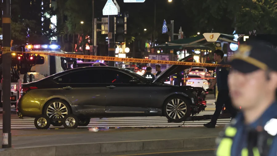 Car Hits Pedestrians in Central Seoul, Killing 9 and Injuring 4