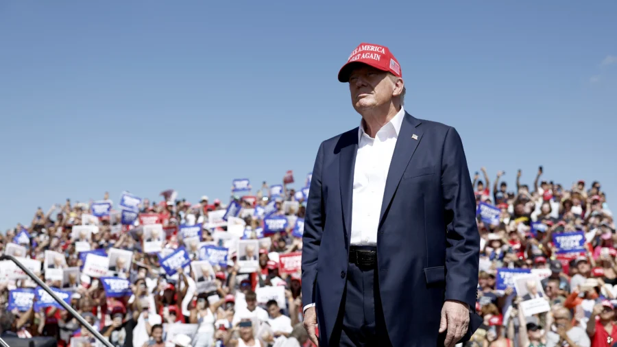 House GOP Calls for End to DOJ Investigations Against Trump