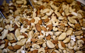 A Handful of Nuts a Day Could Keep Heart Disease Away