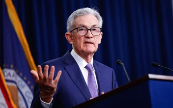 Federal Reserve Officials Warn of Rate Hikes If Inflation Persists: Minutes
