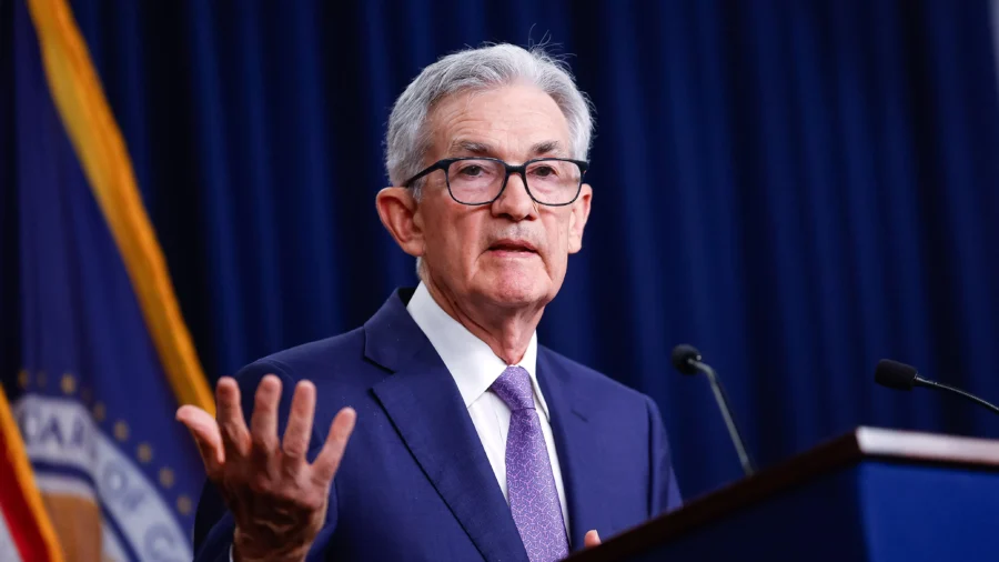 Federal Reserve Officials Warn of Rate Hikes If Inflation Persists: Minutes