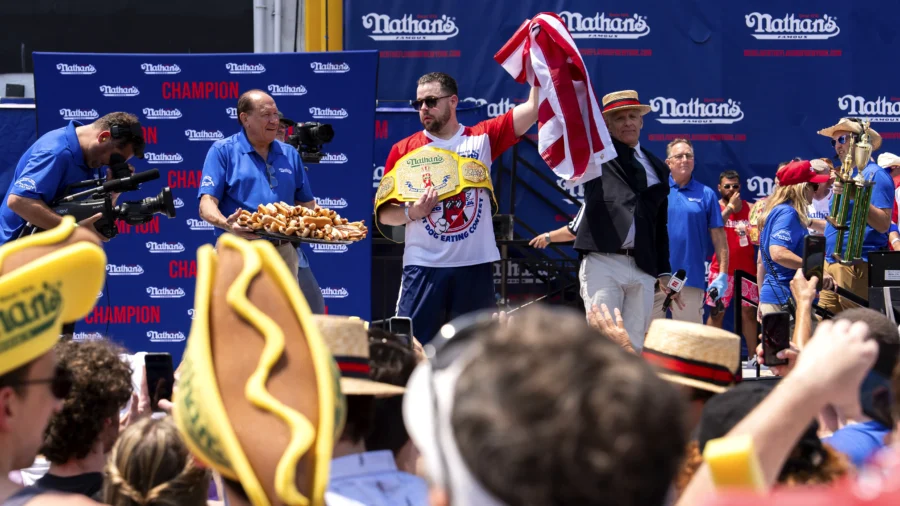 Bertoletti, Sudo Win Nathan’s Hot Dog Eating Contest, Absent Longtime Champ