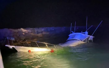 Power Boat Crashes Into Southern California Jetty, Killing One and Injuring 10