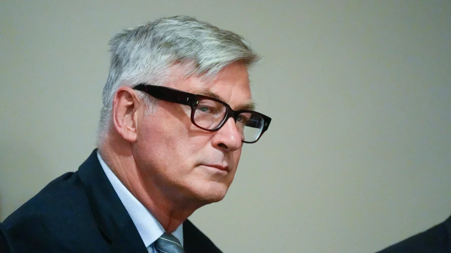 Alec Baldwin's Manslaughter Trial at Santa Fe Court (Day 1)