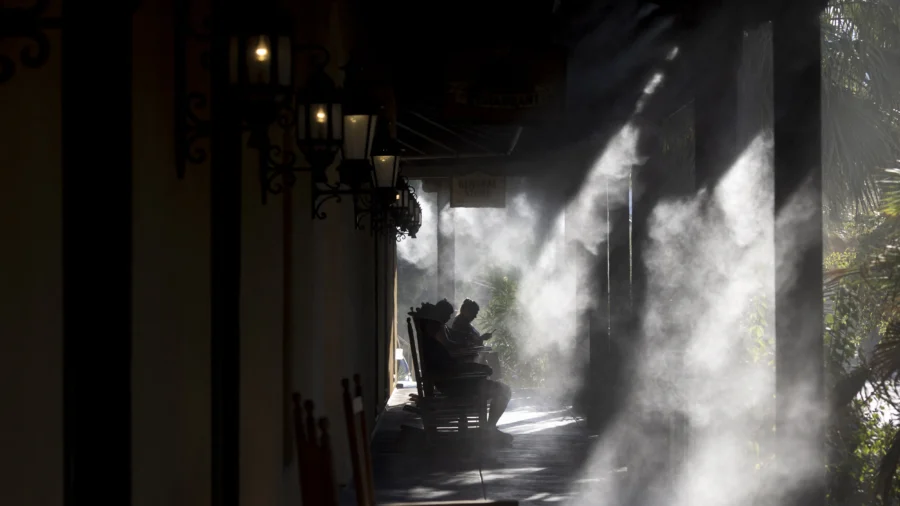 Southern California Heat Wave Peaks, Hitting Triple Digits