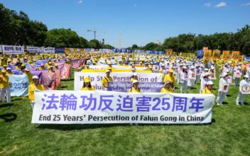 Rally in Washington Calls for End to CCP’s 25-Year Persecution of Falun Gong