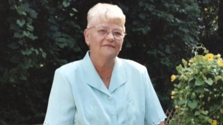 Writer Recalls Her Mother’s Life-Changing Advice–Words That May Have Saved Her Life
