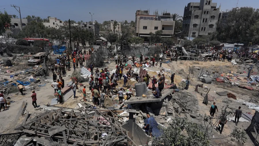 Southern Gaza: Region Reacts to Deadly Airstrike Targeting Hamas Military Leader