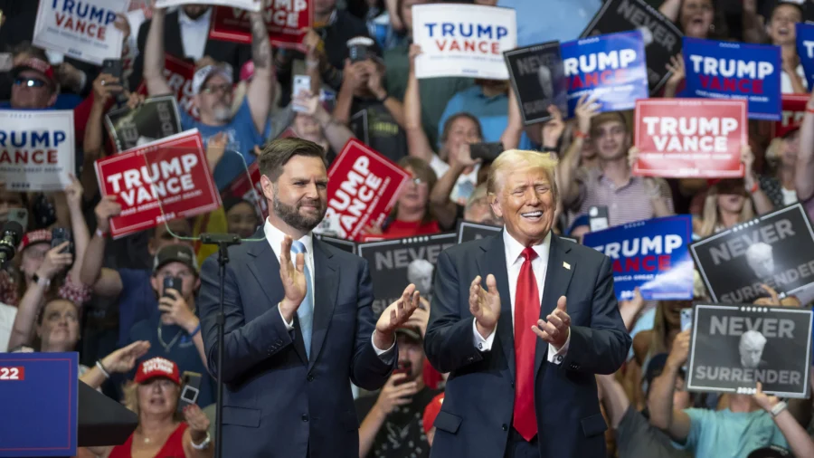 Trump, Vance Campaign Together for the First Time