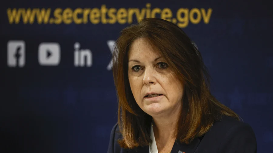 Secret Service Director: ‘Eager to Cooperate’ With Independent Review