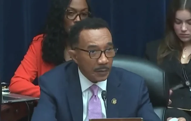 Rep. Mfume Asks Director Cheatle to Address Reports of ‘Poor Staff Morale’ in Secret Service