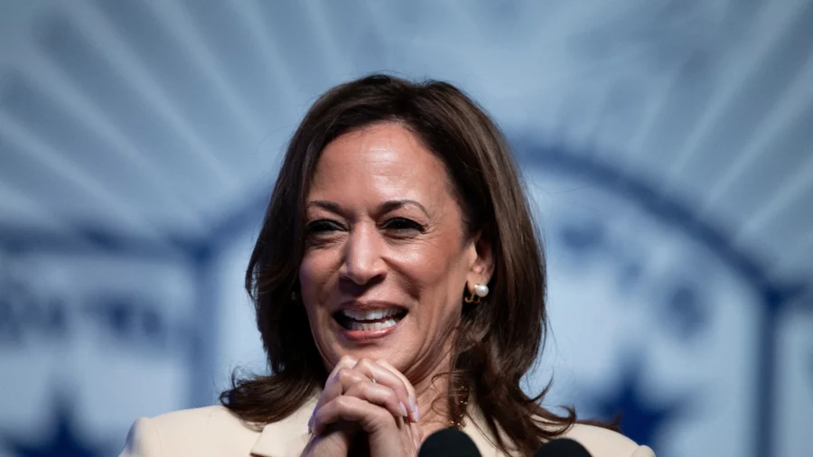 Harris Delivers Keynote Speech at Sorority Grand Boulé