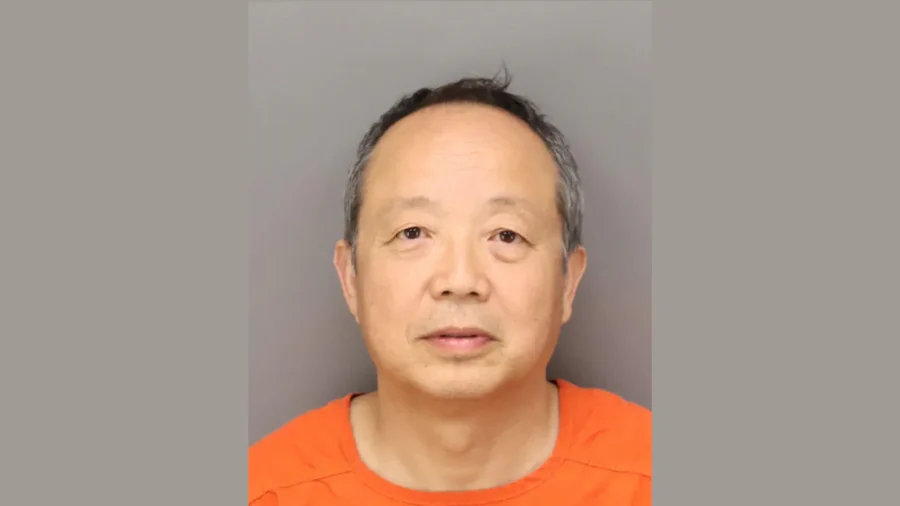 Florida Telecom Worker Charged With Spying for Beijing on Falun Gong, Other Dissidents