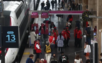 French High-Speed Rail Paralyzed in Massive Attack Ahead of Olympics