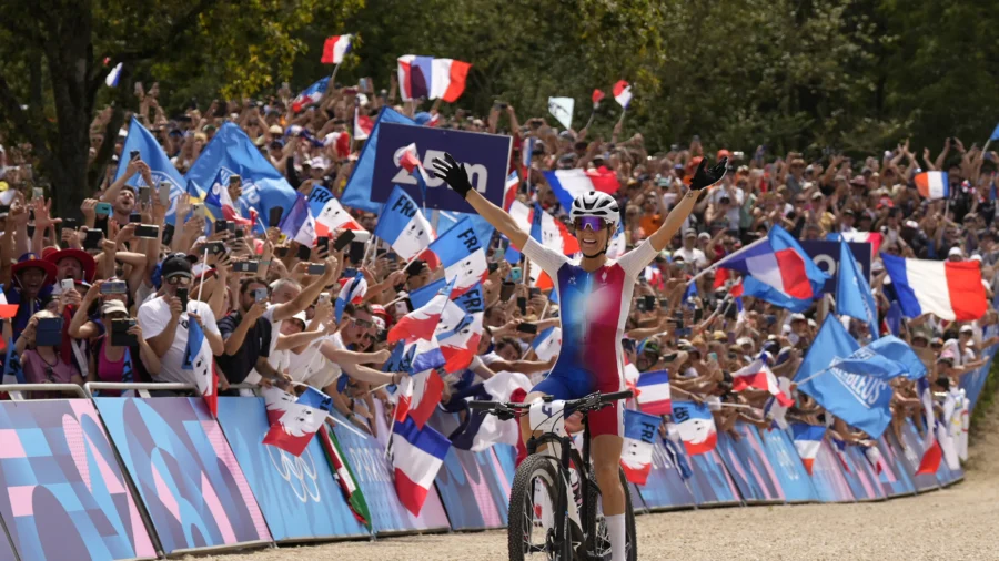 Pauline Ferrand-Prevot Finally Wins Olympic Mountain Bike Gold for France