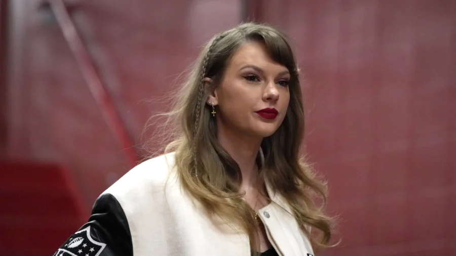 Taylor Swift Releases Statement After Stabbing at Swift-Themed Event Leaves 3 Children Dead