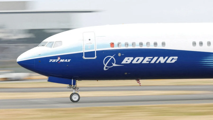 Boeing Announces New CEO, Posts $1.4 Billion Quarterly Loss