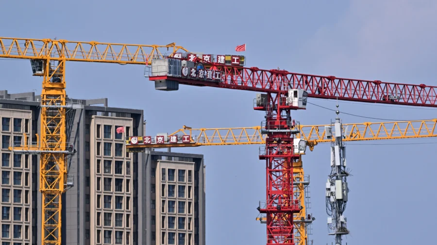 CCP Recognizing Chinese Economy Slowing: China Economic Analyst