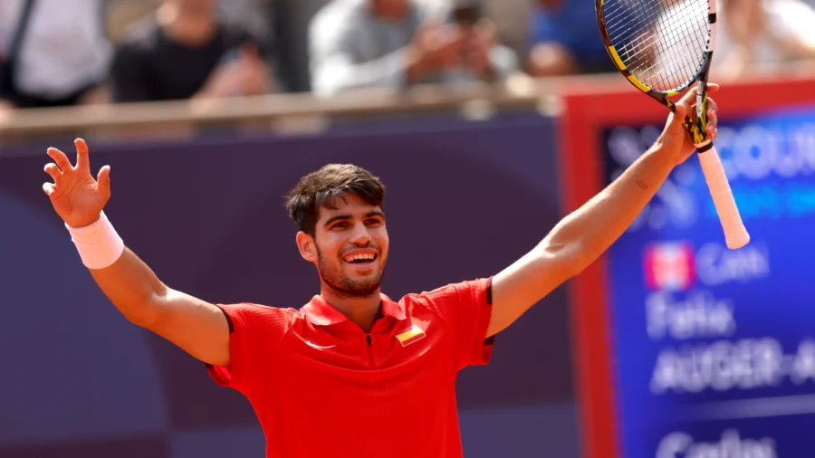 Carlos Alcaraz Reaches Olympics Men’s Tennis Singles Final by Beating Felix Auger-Aliassime