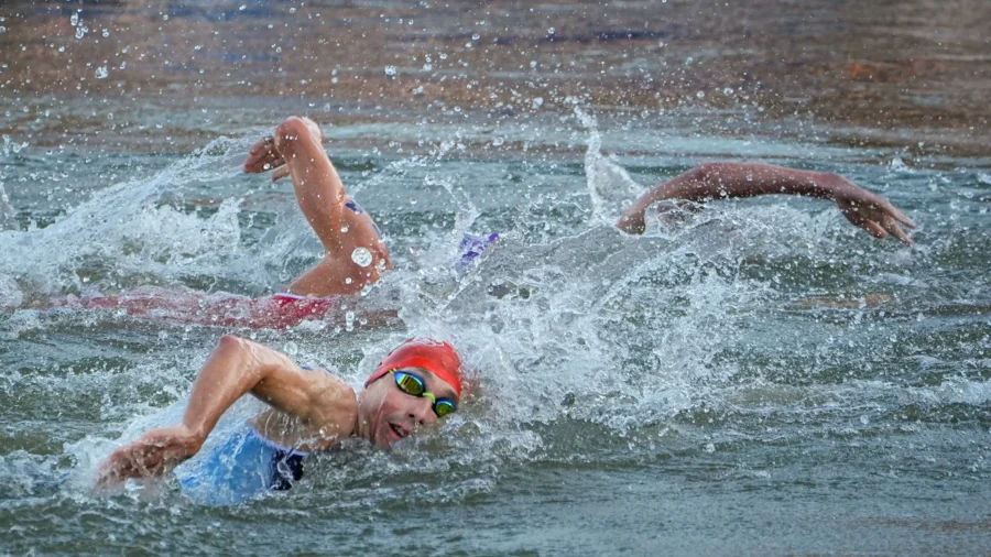 Olympic Triathlon Mixed Relay Goes Ahead With Swims in Seine Amid Water Quality Concerns