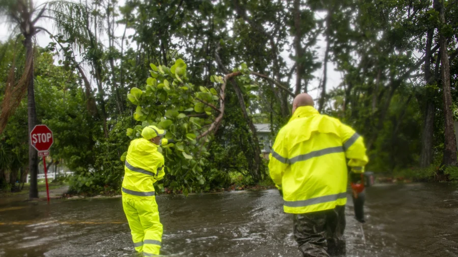 Tropical Storm Debby Hits Florida With Floods, at Least 4 Dead
