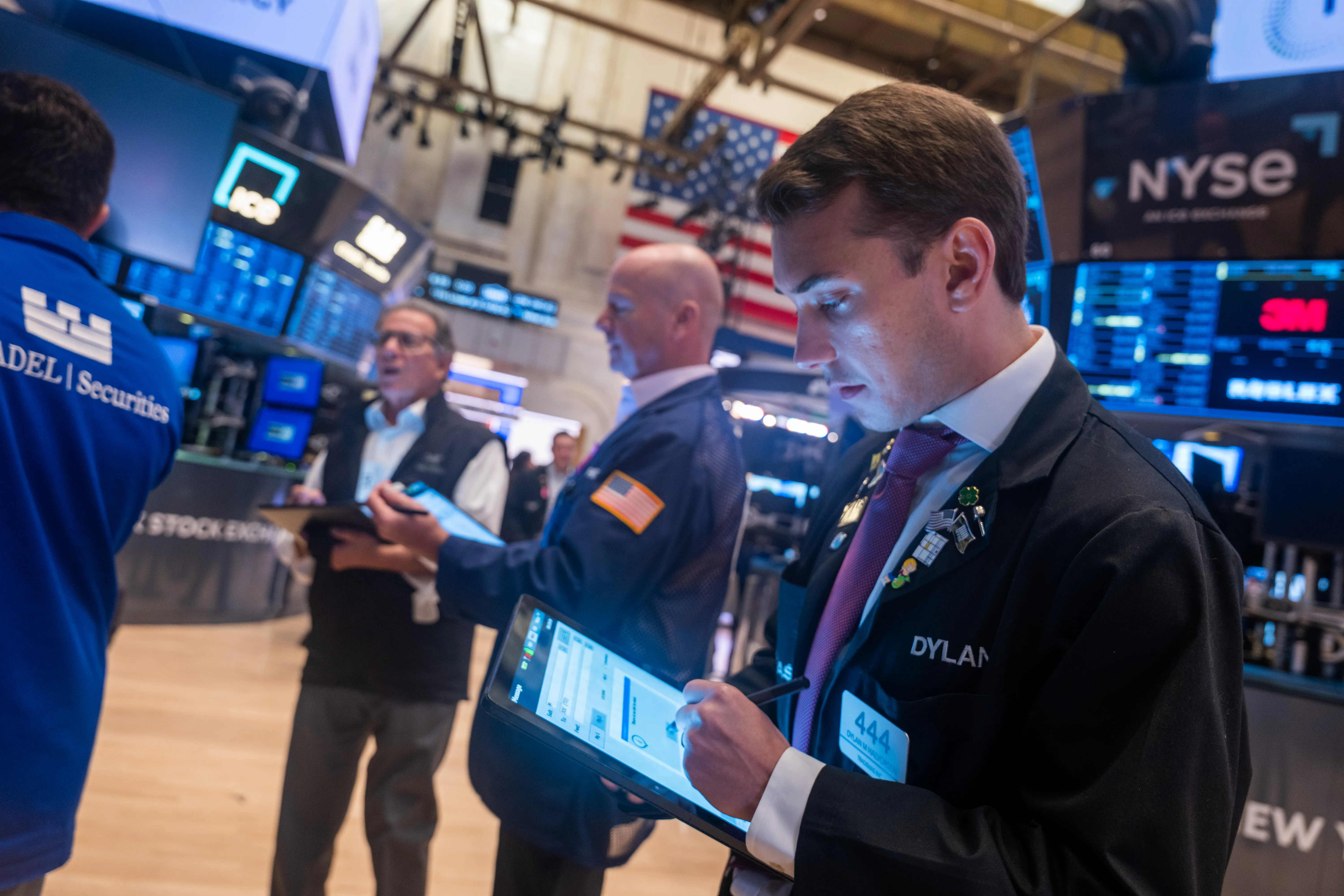 Stock-Market Selloff Largely Profit Driven, No Early Indicator of Major Recession Coming: Financial Analyst
