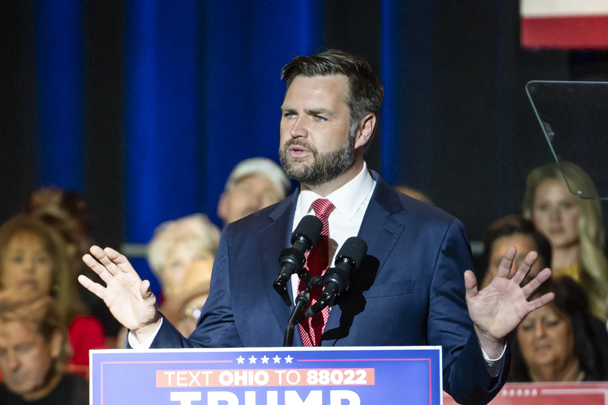Vance Delivers Remarks to the Press in Shelby Township, Michigan