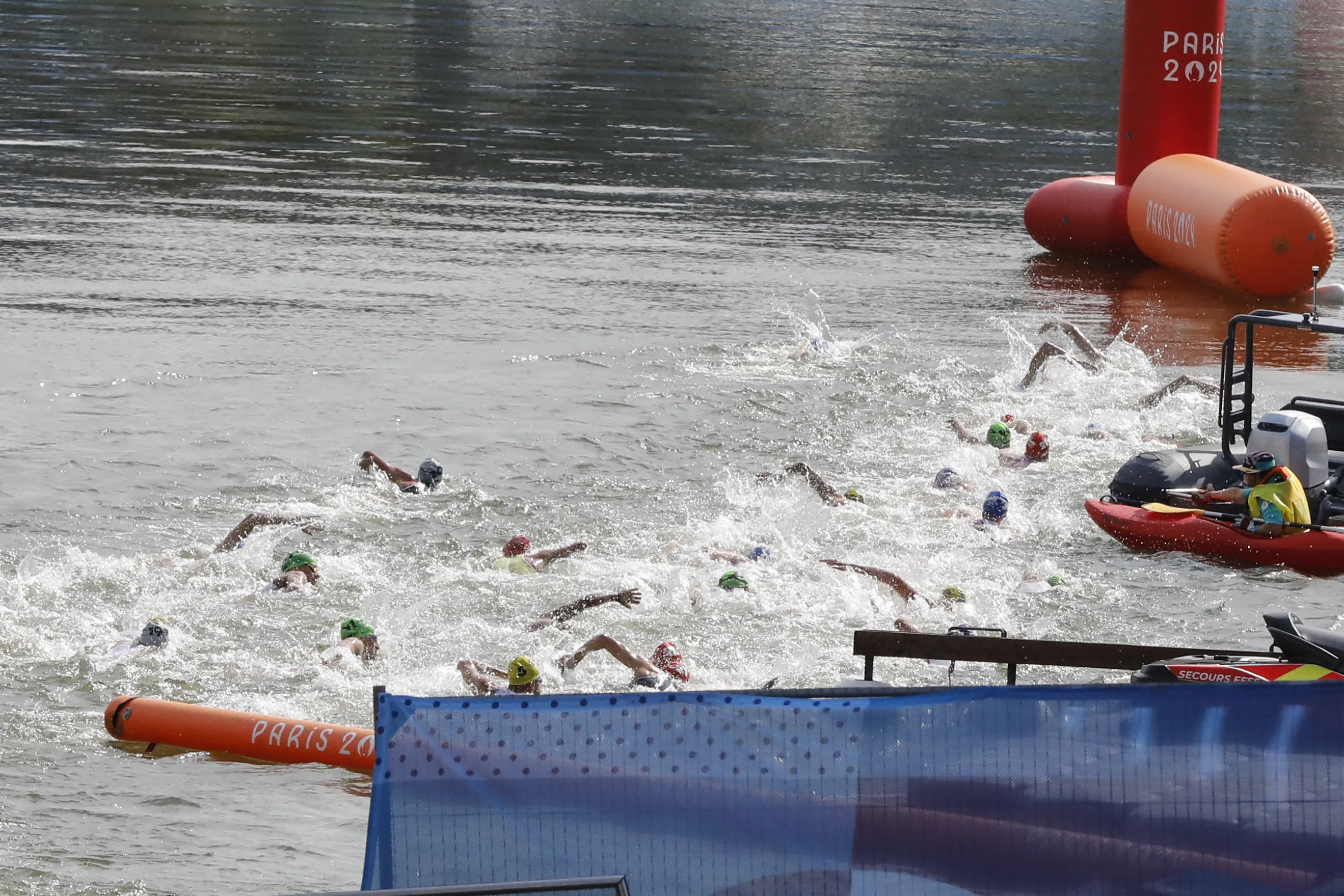 Athletes Concerned Over Seine Water Quality