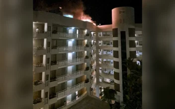 Helicopter on Unauthorised Flight Crashes Into Hilton Hotel in Australia, Killing Pilot