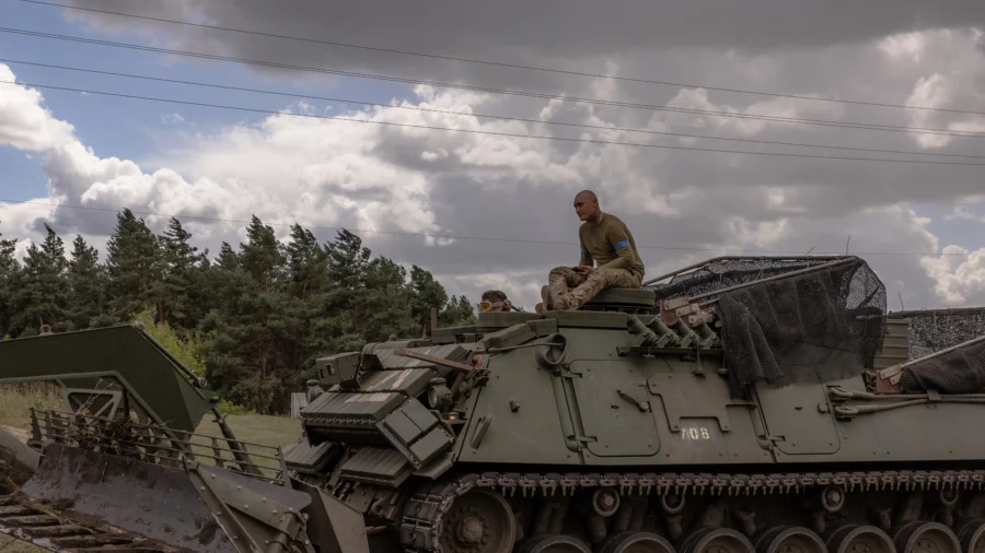 Russia 'Has Not Taken the Bait' Amid Ukraine’s Kursk Incursion: Military Intelligence Expert