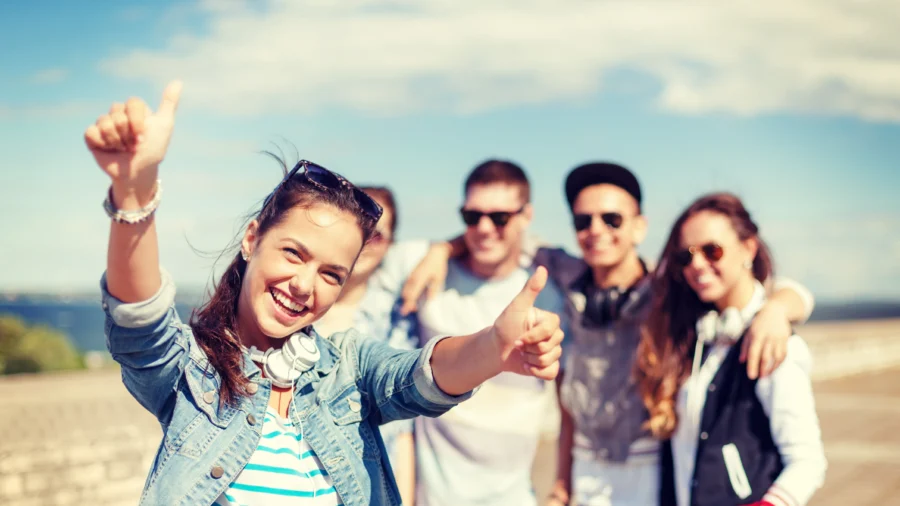 Tips on How to Feel More Comfortable in Your Own Skin: Clinical Psychologist