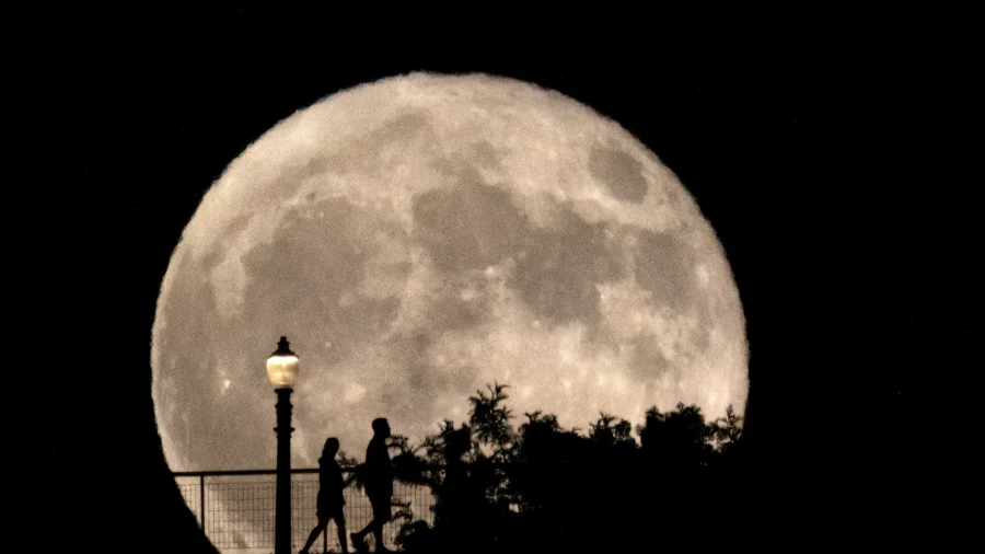 October Hunter’s Moon Rising This Week Will Be Brightest Supermoon of