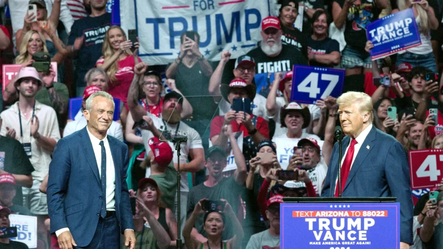Trump Attends Turning Point Rally in Glendale, Arizona