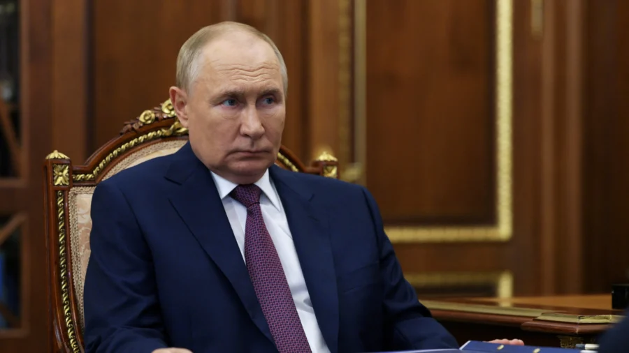Russia Says the US Is 'Playing With Fire' by Aiding Ukraine