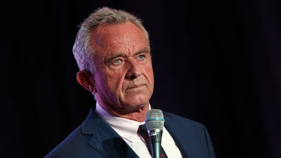 RFK Jr. to Remain on Michigan, Wisconsin Ballots