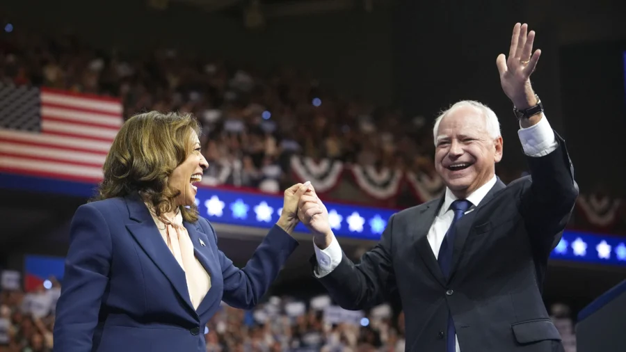 Harris, Walz Rally in Savannah, Georgia