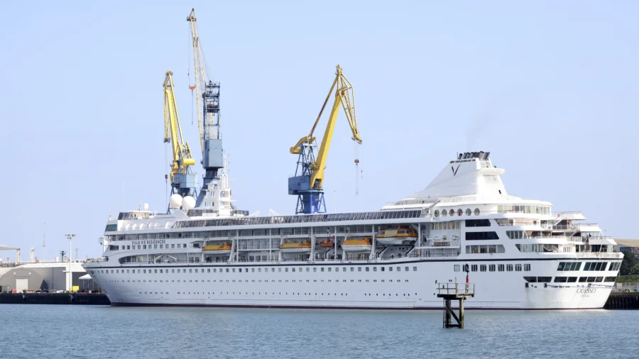 Passengers Bought Berths on a 3-year Cruise; Months On, the Ship Is Still Stuck in Belfast