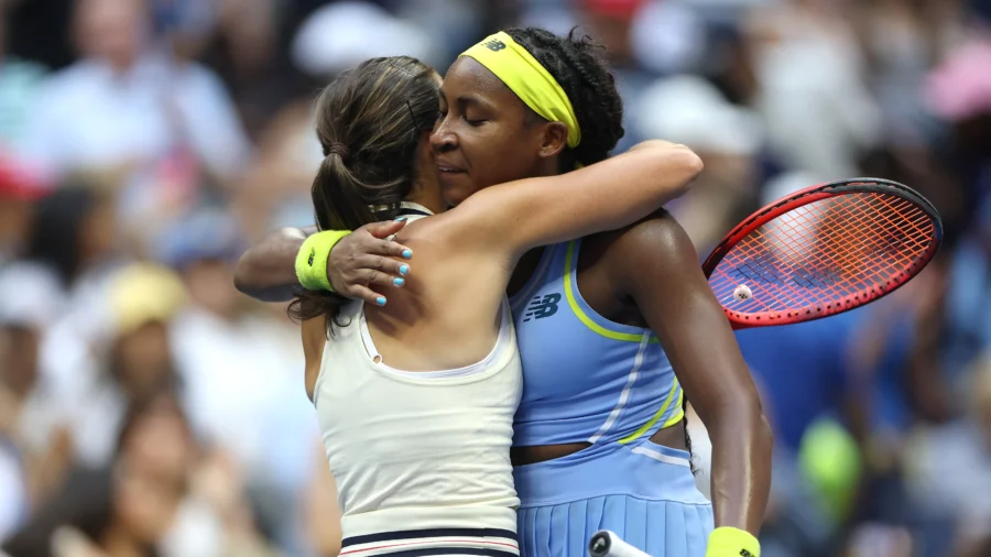 Gauff Falls to Navarro at US Open, Ending Her Title Defense With 19 Double-Faults