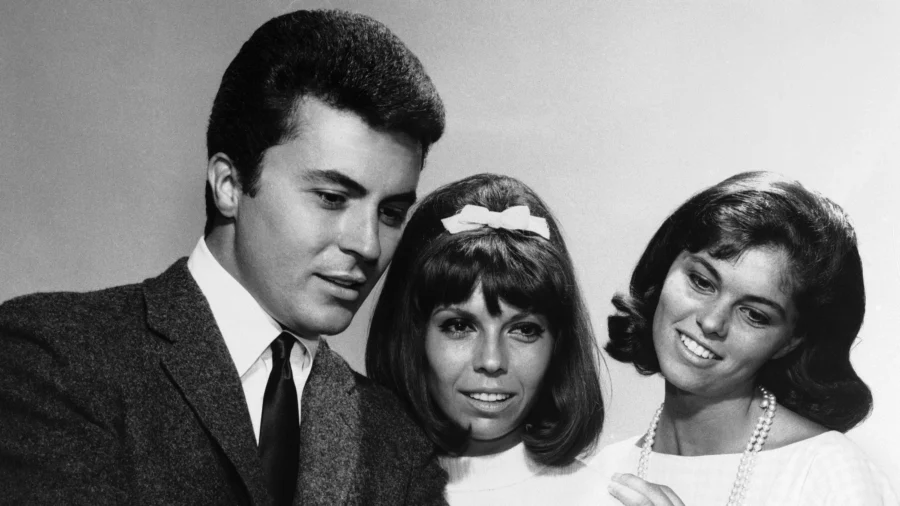 James Darren, ‘Gidget’ Teen Idol, Singer and Director, Dies at 88