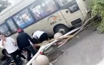 Bus Crashes Into Students and Parents in Eastern China, Killing 11 and Injuring 13, Police Say