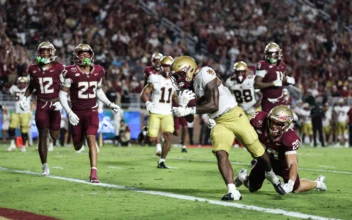 AP Top 25: Florida State Drops Out After 0–2 Start