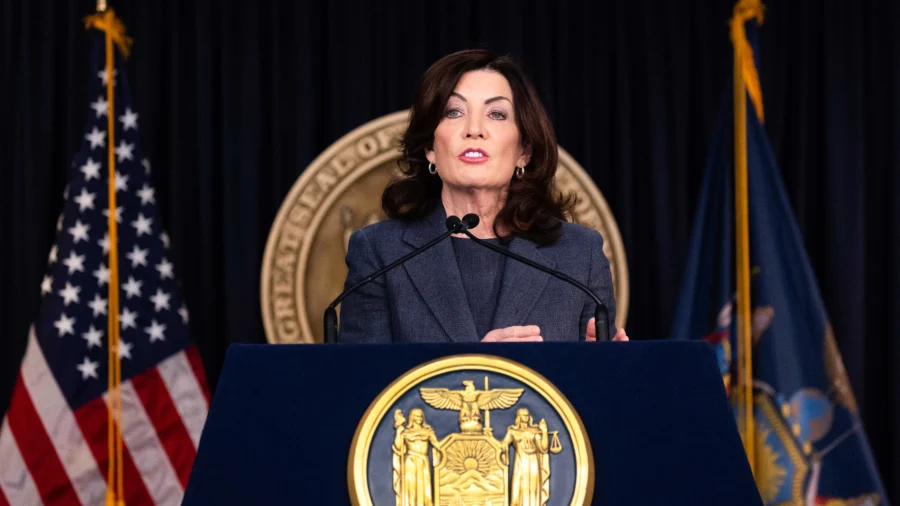 New York Gov. Hochul Responds After Former Aide Charged With Spying for Beijing